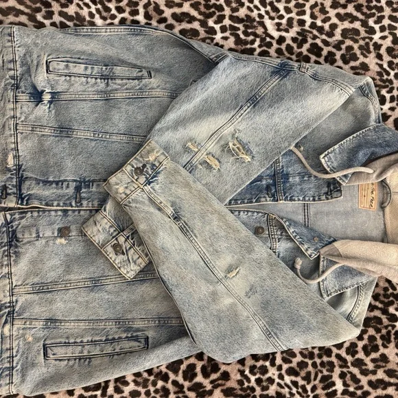 Free People Denim Jacket with Hood - Picture 3 of 4